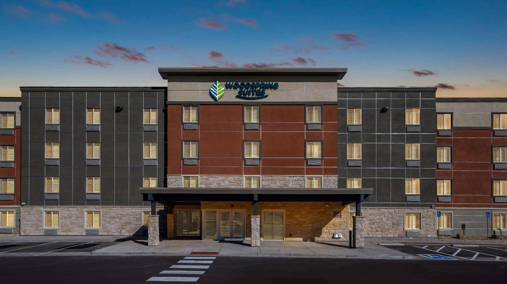 Woodspring Suites Greeley Esterno foto